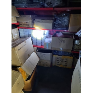 High-Powered Tactical LED Flashlight XHP50-6