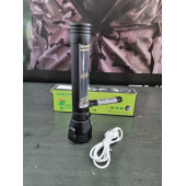 Tactical LED Flashlight with Hammer (1019) Tactical LED Flashlight with Hammer (1019)