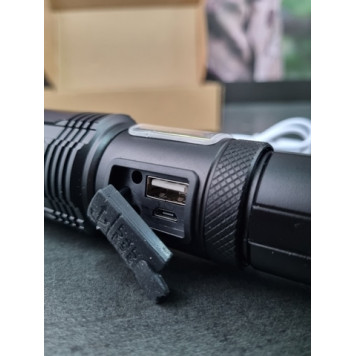 Ultra-Bright XHP70 Tactical Flashlight-4