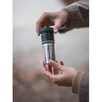 Arctica 0.9L Vacuum Flask with Infuser-3