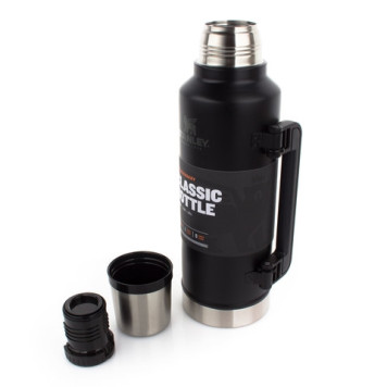STANLEY Classic 1.9L Vacuum Insulated Thermos-3