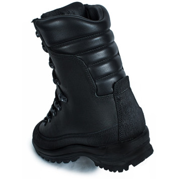 Ботинки зимние с высоким берцем-1