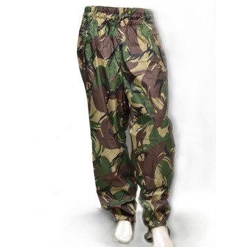 Windproof and Waterproof Anorak Suit-3