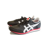 ONITSUKA TIGER Sakurada D2D1N9001 Men`s Running Shoes