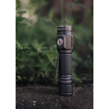 Trio Core Track Aluminum Tactical Flashlight-1