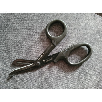 Paramedic Scissors LEAF Project-1
