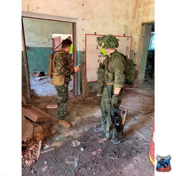 MOLLE Medical Pouch with Velcro-16