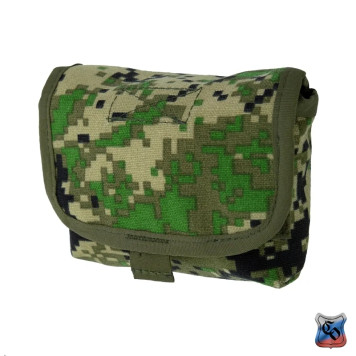 MOLLE Medical Pouch with Velcro-30