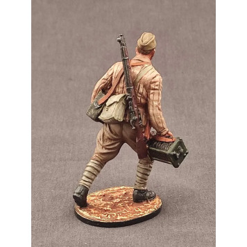 Segunda Guerra Mundial Soviético Operador de Señales con Bobina - Soldado de Lata 1:32-1