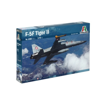 F-5 F Twin Seater Aircraft Model Kit