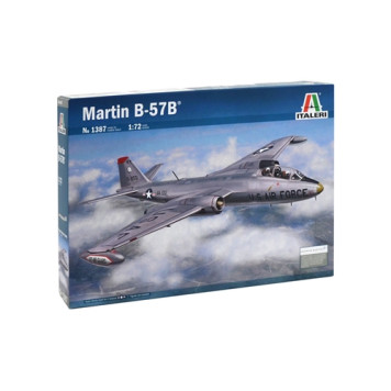 Martin B-57B IT 17QV00 Model Jet Aircraft