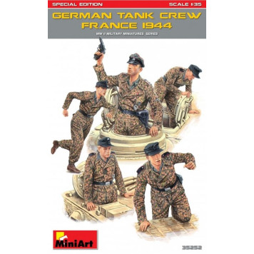 German Tank Crew France 1944 Special Edition Model Kit