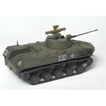 Russian BMD-2 Infantry Fighting Vehicle Plastic Model Kit-3