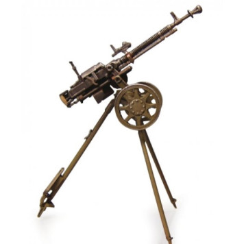 Soviet DShK Heavy Machine Gun Model Kit with Crew-2