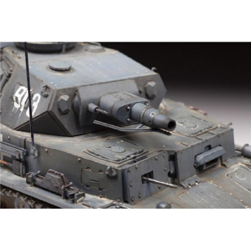 German Tank T-IV E Plastic Model Kit-4