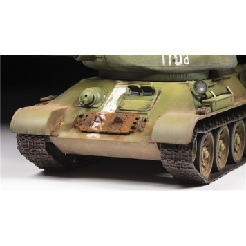 Soviet Medium Tank T-34/85 Scale Model-2