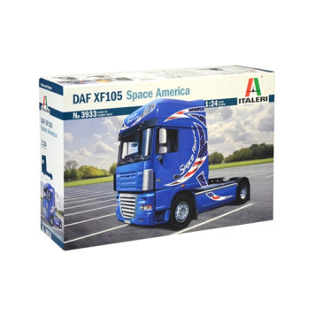 DAF XF-105 "SPACE AMERICA" Model Kit