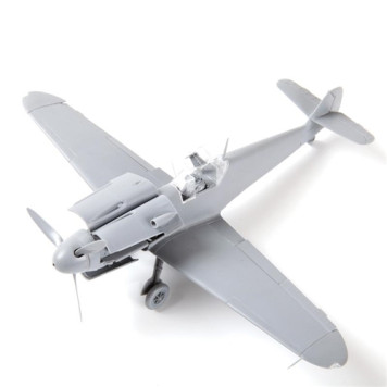 German Fighter Messerschmitt BF-109 F2 Scale Model-4