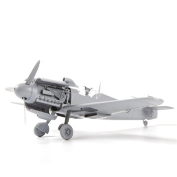 German Fighter Messerschmitt BF-109 F2 Scale Model-8
