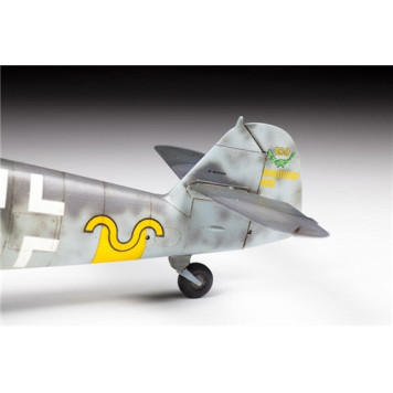 German Fighter Messerschmitt BF-109G6 Plastic Model Kit-7