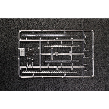 Soviet Passenger Airliner Il-62M Scale Model-2