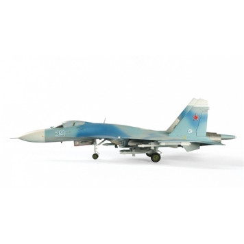 Soviet Air Superiority Fighter SU-27 Scale Model-4