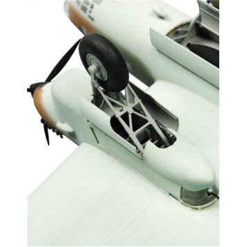 Soviet Long-Range PE-8 Bomber Model Kit-3