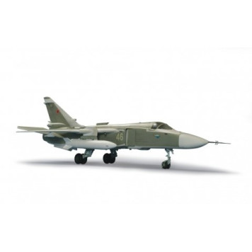 Sukhoi Su-24M Tactical Bomber Model Kit-1