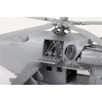 Soviet Mi-24A Hind Attack Helicopter Plastic Model Kit-3