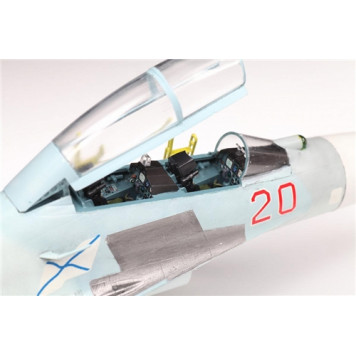 Soviet Su-27UB Flanker-C Two-Seater Fighter Jet Plastic Model Kit-1