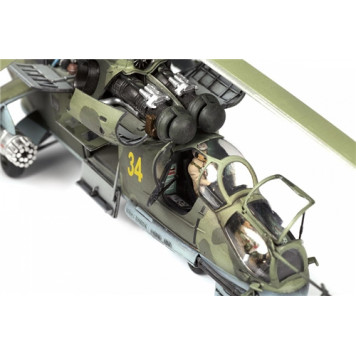 Soviet Mi-24P Attack Helicopter Plastic Model Kit-4