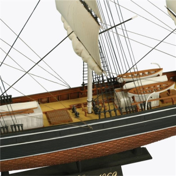 Clipper "Cutty Sark" Model Kit-4