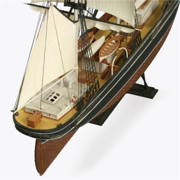 Clipper "Cutty Sark" Model Kit-1