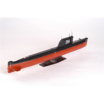Soviet Atomic Submarine K-19 Model Kit-1