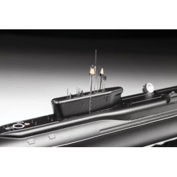 Yuri Dolgorukiy Borey-Class Strategic Nuclear Submarine Model Kit-3