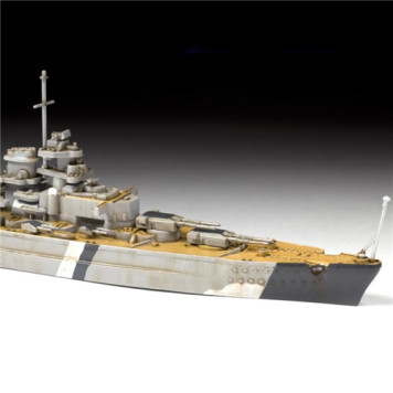 German Battleship "Bismarck" Plastic Model Kit-1