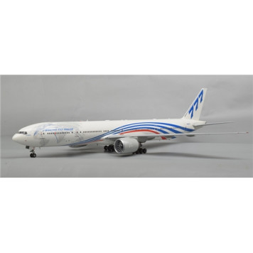 Boeing 777-300 ER Passenger Airliner Plastic Model Kit-2