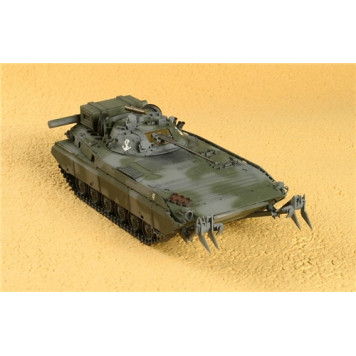 Soviet BMP-2D Infantry Fighting Vehicle Model Kit (Afghan War Edition)-3
