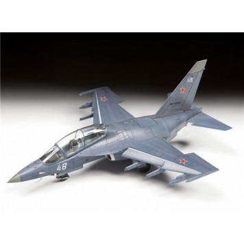 Yak-130 Russian Light Attack Trainer Model Kit-5