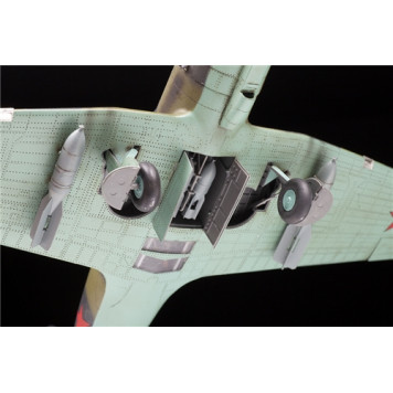 Soviet Su-2 Bomber Plastic Model Kit-1