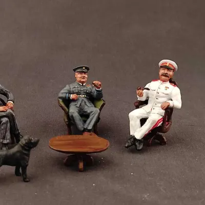 Figuritas de colección de la Conferencia de Yalta - Stalin, Roosevelt, Churchill