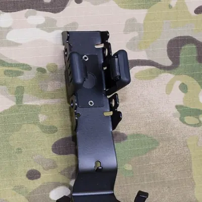 DM-160 Tactical Flashlight Mount