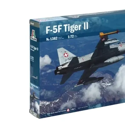 F-5 F双座飞机模型套件