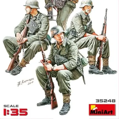 German Panzergrenadiers Assembly Model