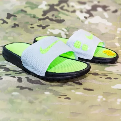 Nike Solarsoft Männer-Slides 576427-030
